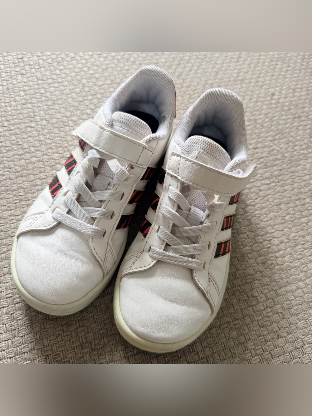 adidas Kids White Sneakers with Pink Accent Stripes 10.5